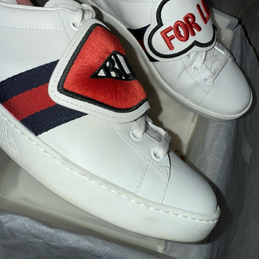 GUCCI blind for love sneakers… come with box and dust bags - Picture 4 of 7